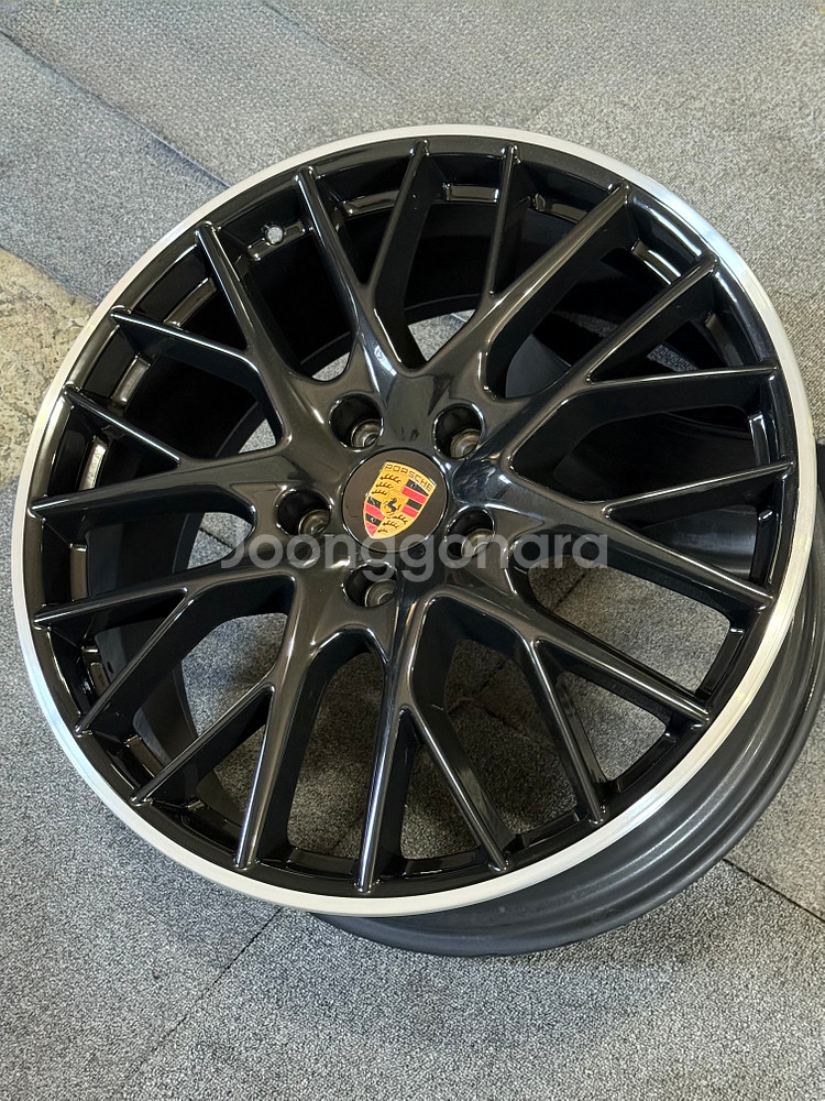 포르쉐 파나메라 GTS 정품 21인치 휠 낱개1개 판매--4