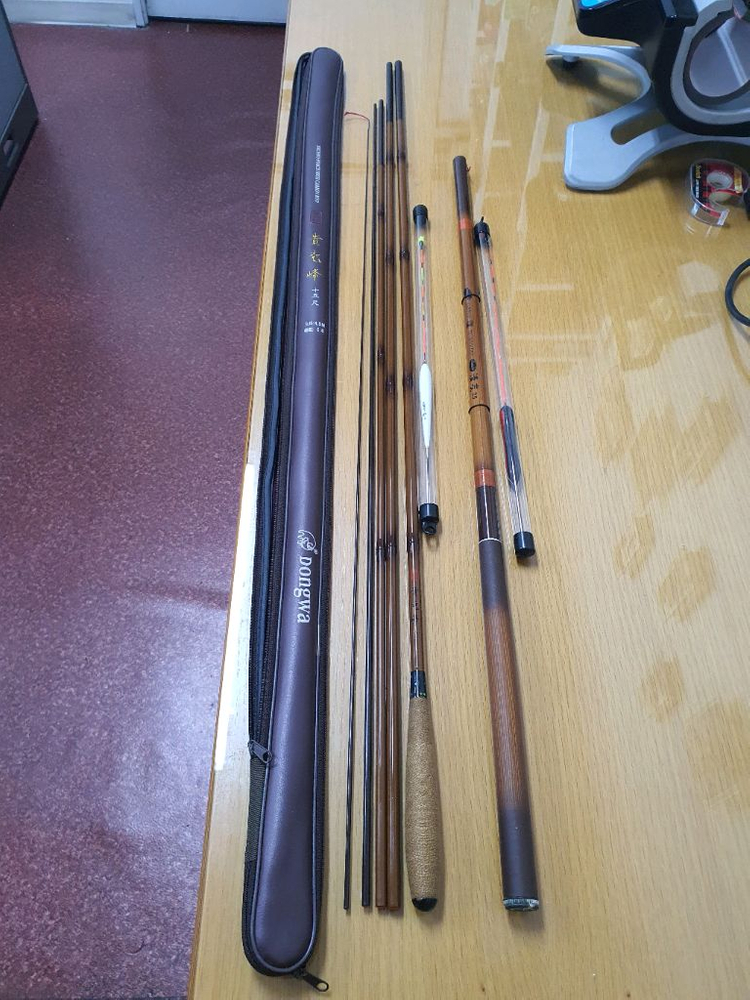 동와 귀룡봉 꽂기식 16척 중층 내림대 / 원다 청우25대 민물대 이미지