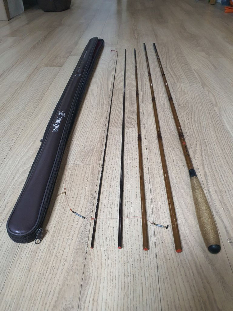 동와 귀룡봉 꽂기식 16척 중층 내림대 / 원다 청우25대 민물대 이미지