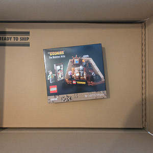 레고 아이디어 21363 구니스 + 40773 구니스: 월시의 다락방