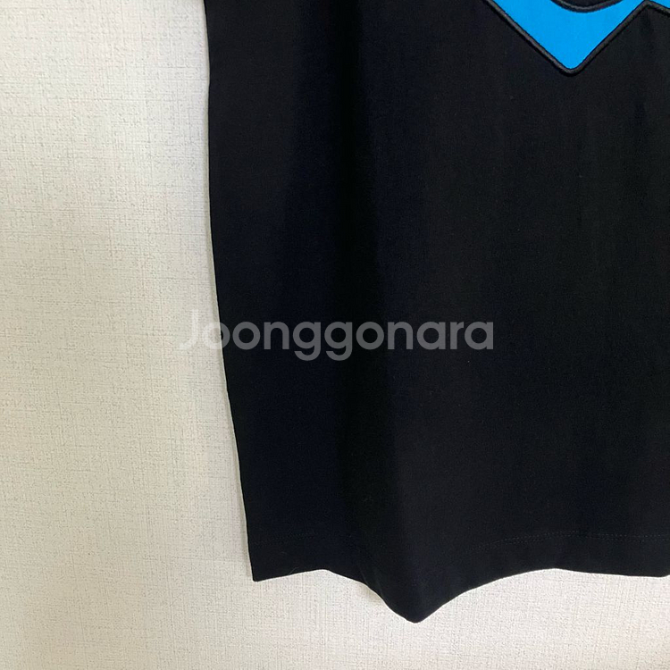 럭키슈에뜨 블랙 반팔 티셔츠--2