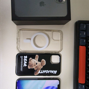 아이폰11 프로 256gb 미드나잇그린 판매합니다