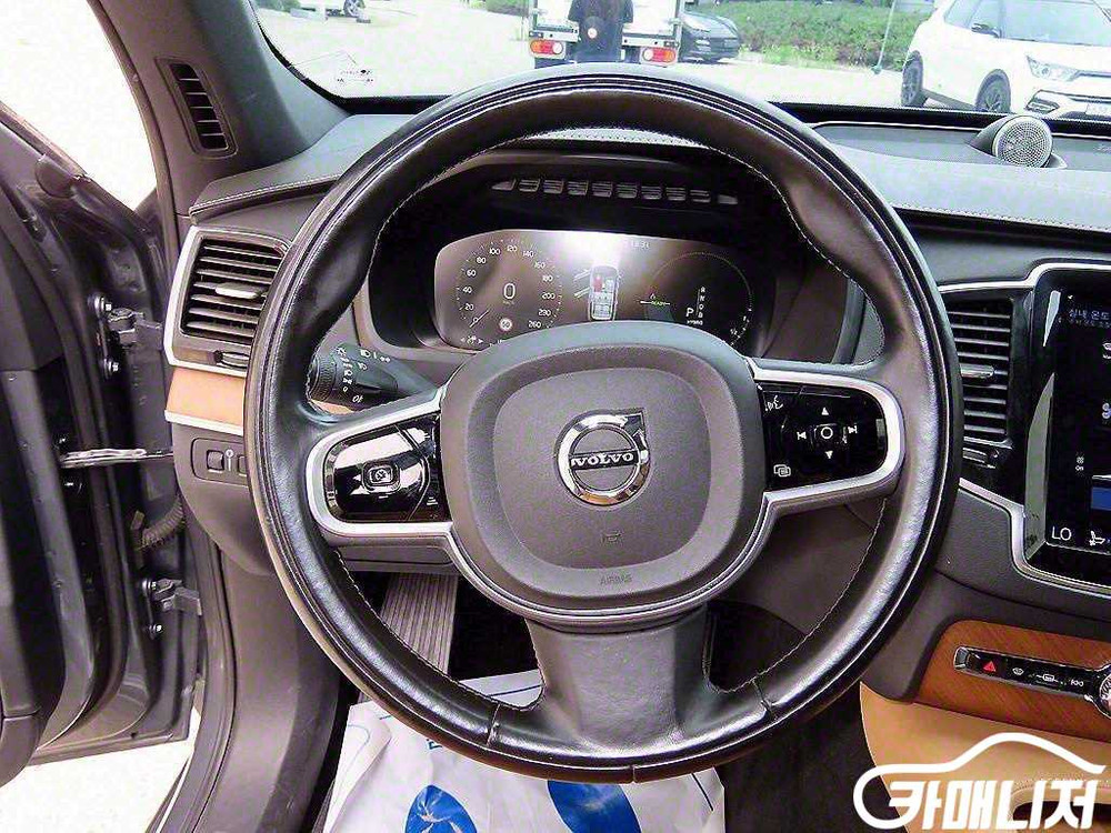 [볼보]XC90 2세대 2.0 T8 AWD 인스크립션 #앱특가 이미지