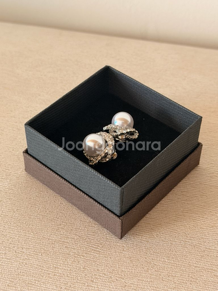 [새상품/급처] 미사용 혼주 귀걸이 2개 세트--0