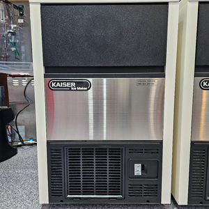 업소용 제빙기 카이저 50kg 24년식 판매합니다.