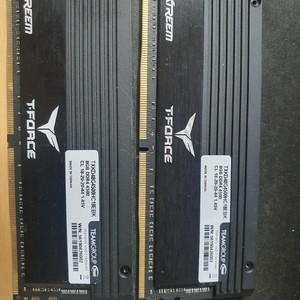 TEAMGROUP DDR4 4500 8GX2 최강메모리