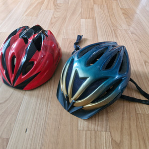 어린이용 자전거 헬멧 2개