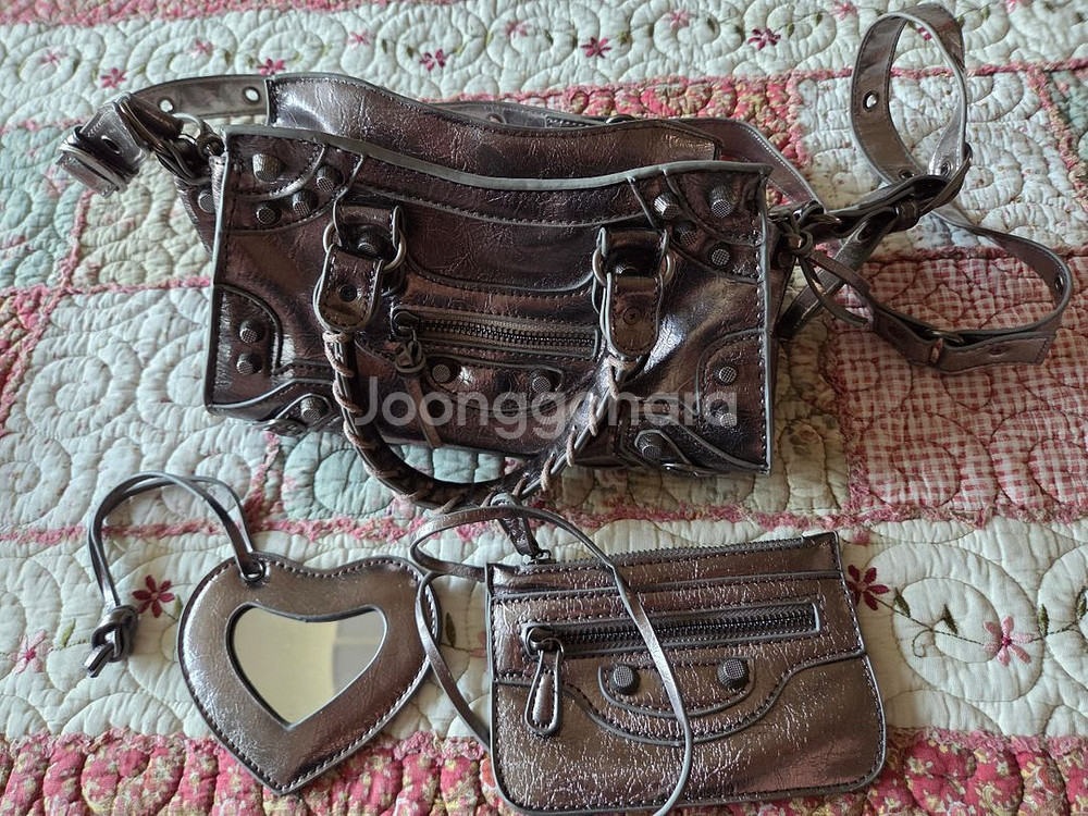 패션 가방 팝니다--0