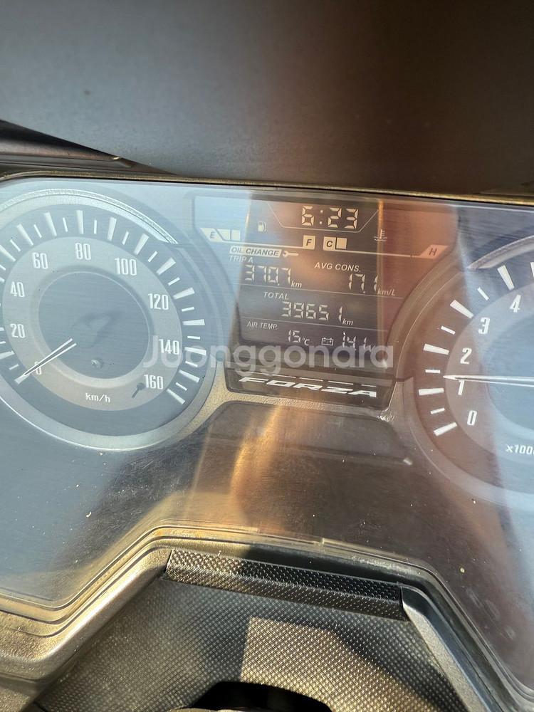 포르자300 19년식 저렴하게 판매합니다--7