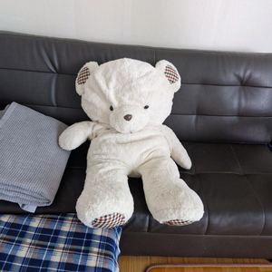 대형 곰인형 인테리어 소품 소파