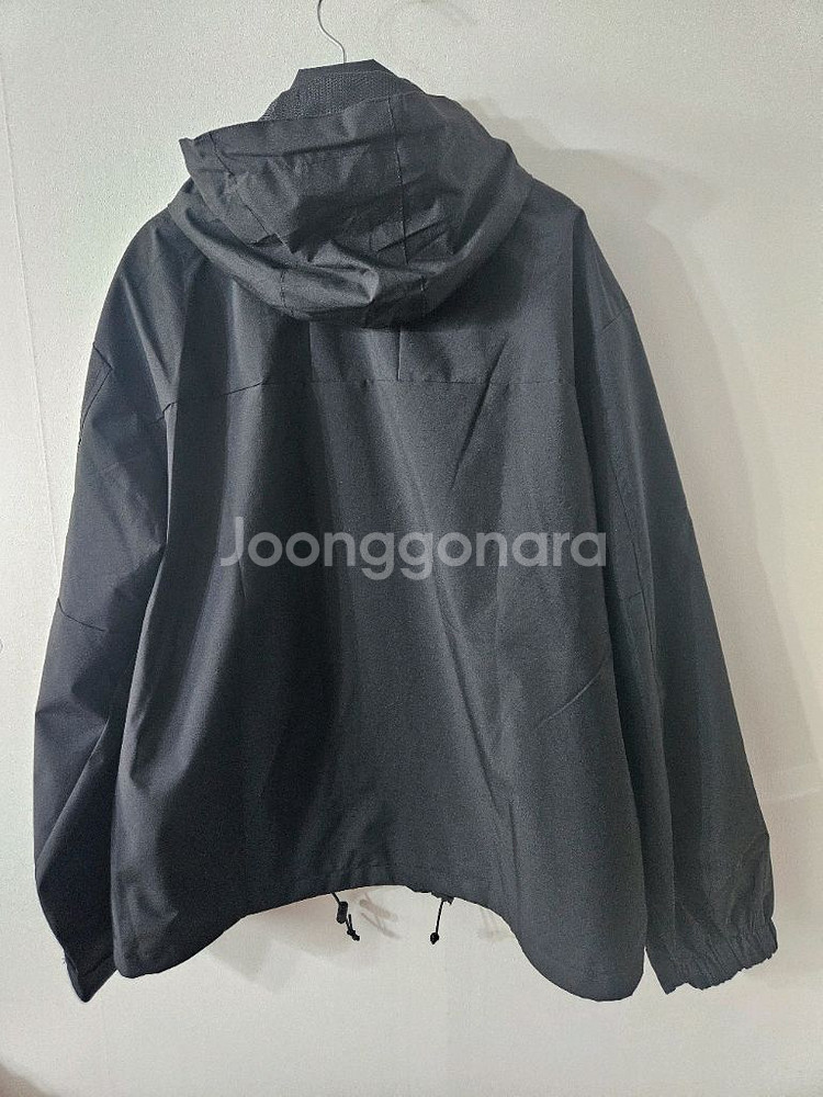 새상품 노스페이스 블랙 바람막이 라지 L--4