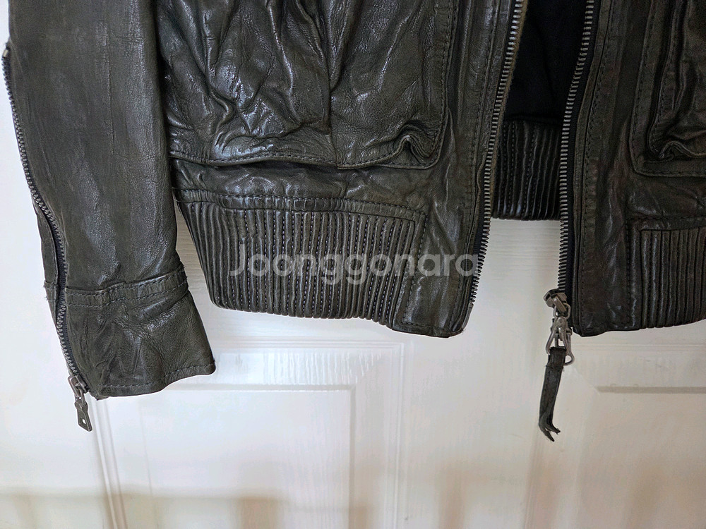 솔리드옴므 가죽자켓 105사이즈 판매합니다--4