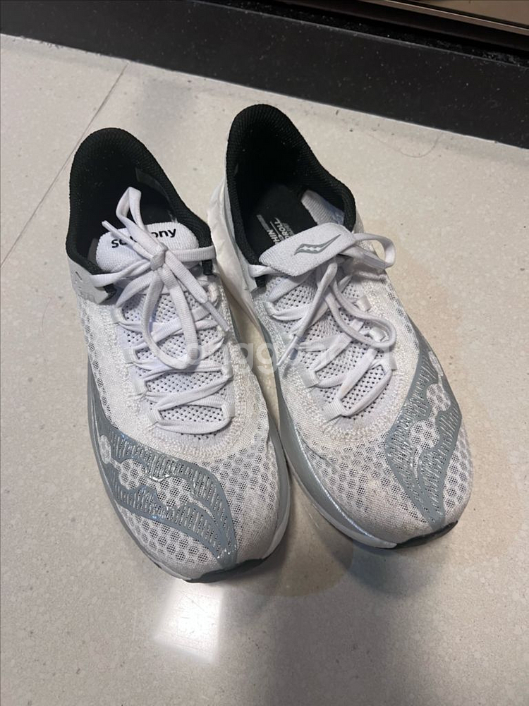 써코니 엔돌핀 프로4 265사이즈--0