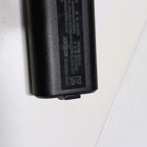 엑스박스4세대 배터리팩 조이트론