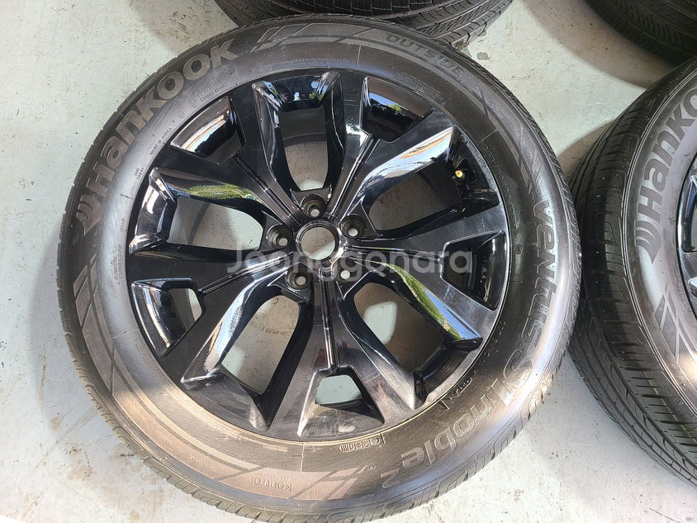 팰리세이드 20인치 블랙유광 휠타이어 팝니다--1