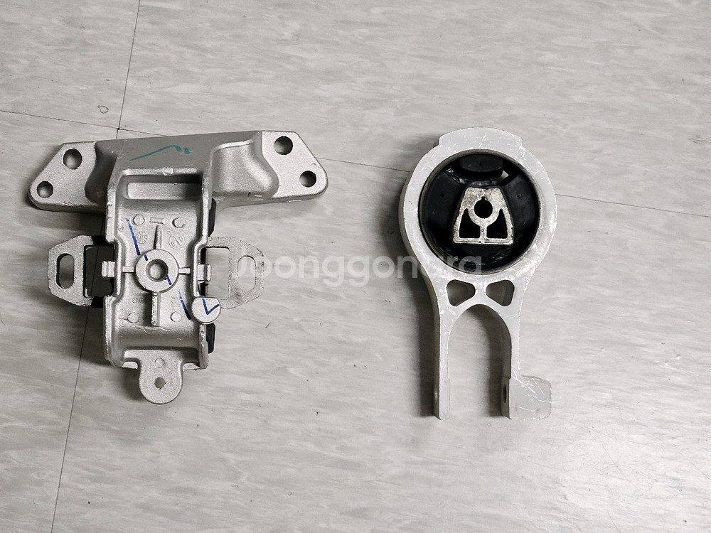 푸조 508 1세대 엔진마운트 2종--0