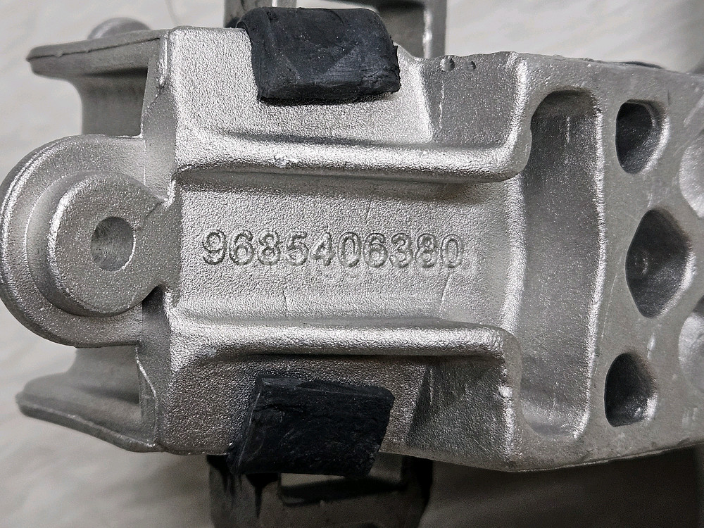 푸조 508 1세대 엔진마운트 2종--2