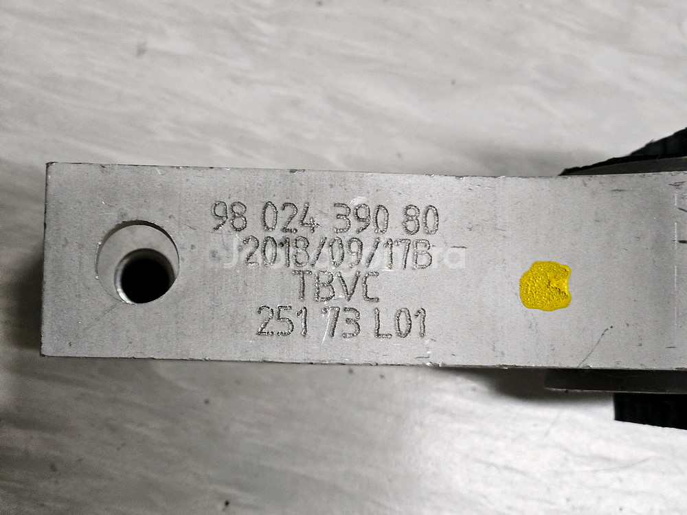 푸조 508 1세대 엔진마운트 2종--4