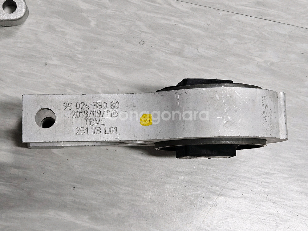 푸조 508 1세대 엔진마운트 2종--5