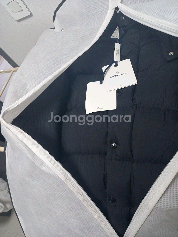 몽클레어 남성패딩 점퍼--0