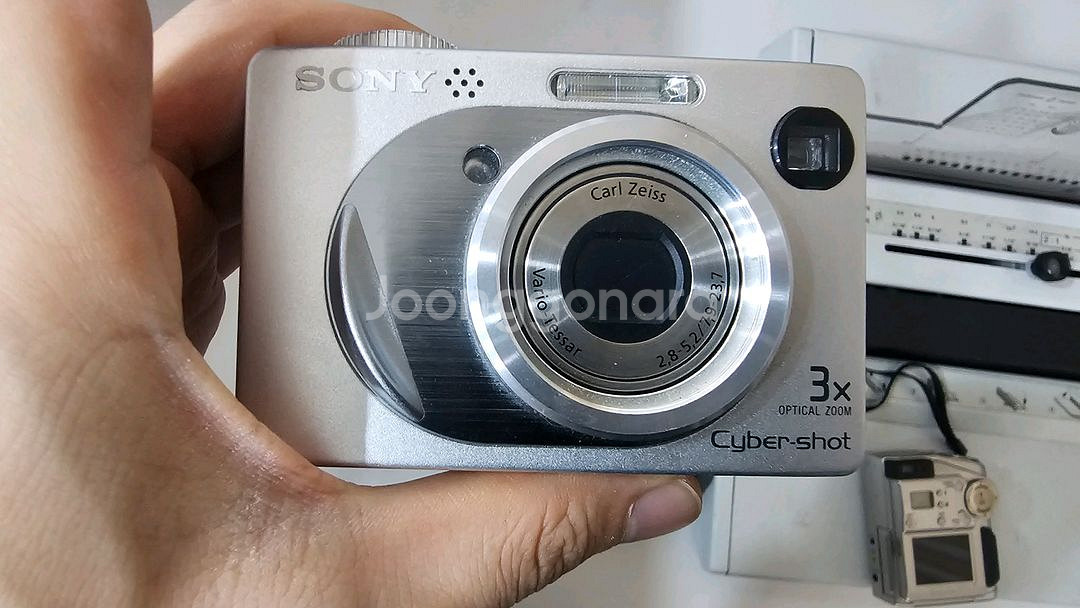 소니 사이버샷 3x dsc-w1--0