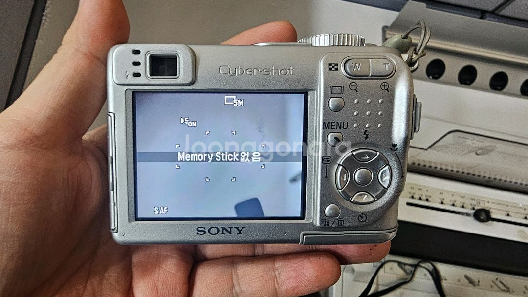 소니 사이버샷 3x dsc-w1--1