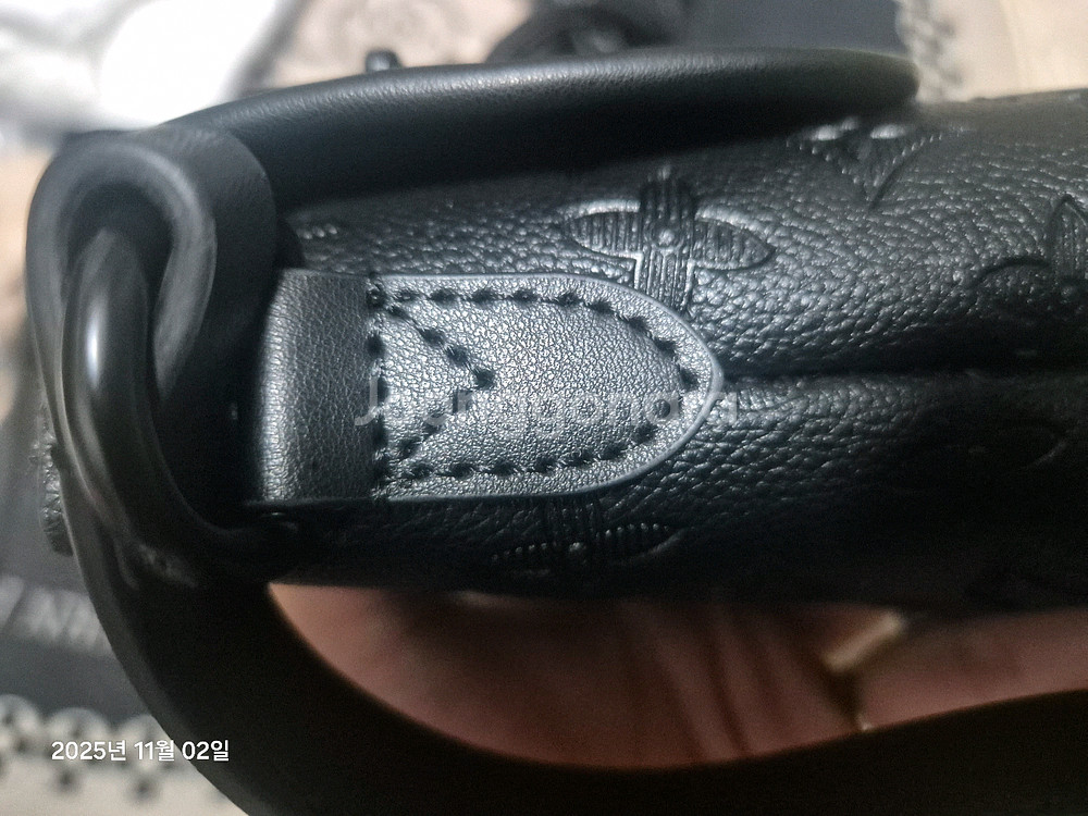 루이비똥 크로스백 미니 s.t--2