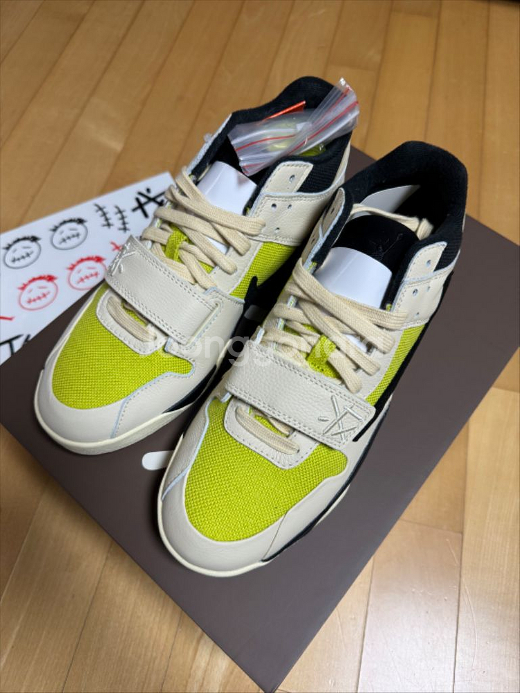 나이키 조던 점프맨 잭 트래비스 스캇 판매합니다--0