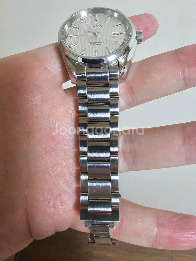 오메가 씨마스터 아쿠아테라 구형 양각흰판 팝니다.--3