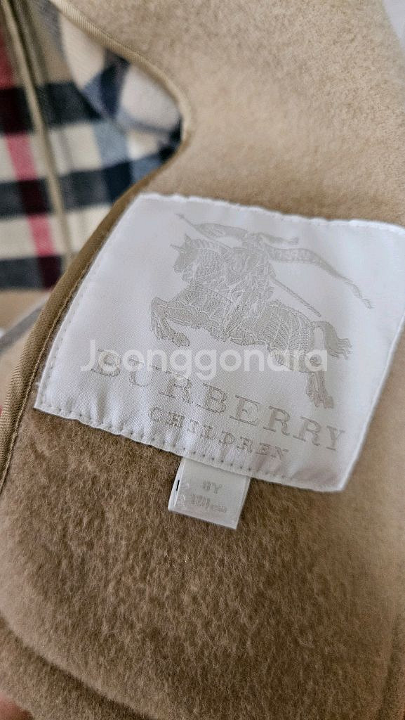 버버리 칠드런 코트 8y--5