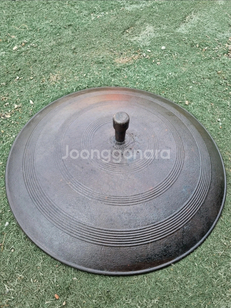 가마솥 뚜껑 무쇠 고기불판 바베큐불판 팝니다--0