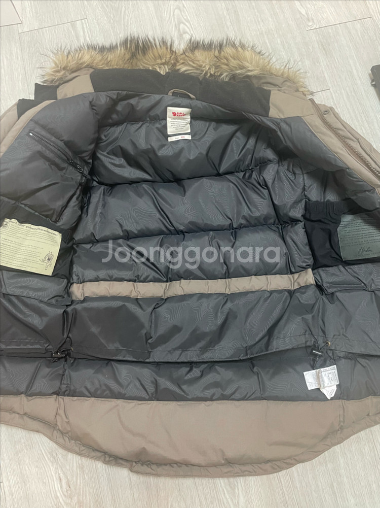 피엘라벤 아티스 패딩--1