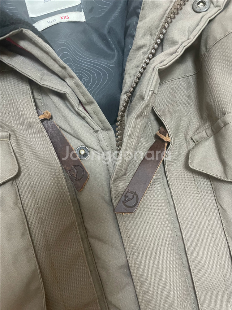 피엘라벤 아티스 패딩--8