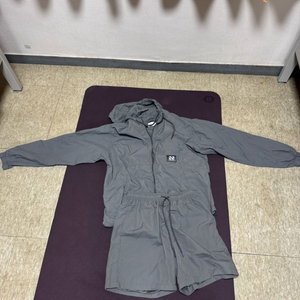 바람막이 상하의 세트