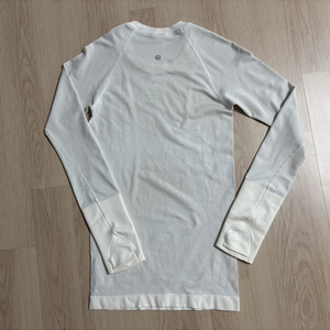 룰루레몬 스위프틀리 택포