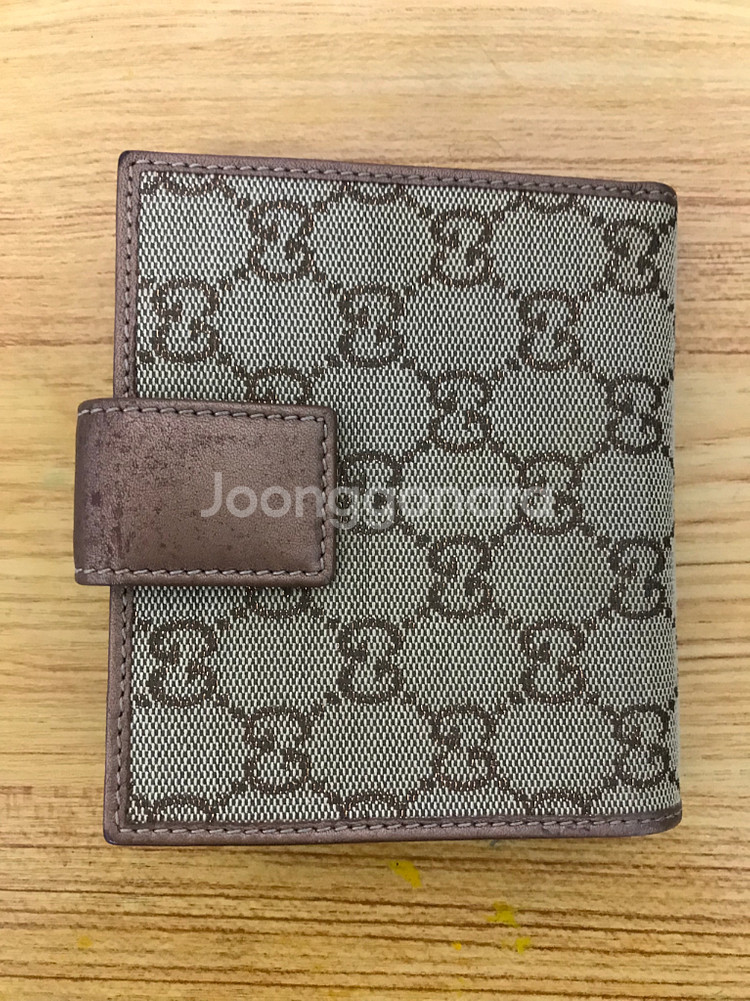 구찌 하트 지갑--1