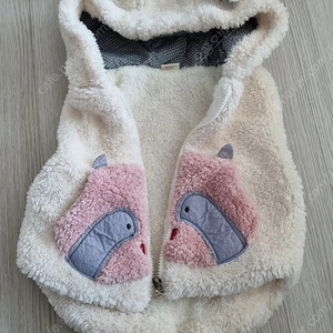 아기 90사이즈 털조끼