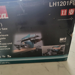 마끼다 슬라이딩각도 절단기 LH1201FL 12인치