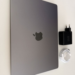 맥북 프로 14 m1max/64g/2tb 배터리 100% 팝니다