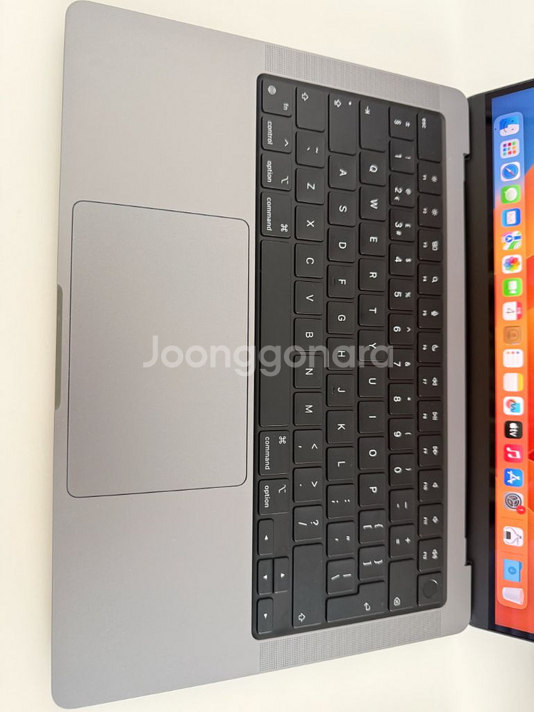 맥북 프로 14 m1max/64g/2tb 배터리 100% 팝니다--2