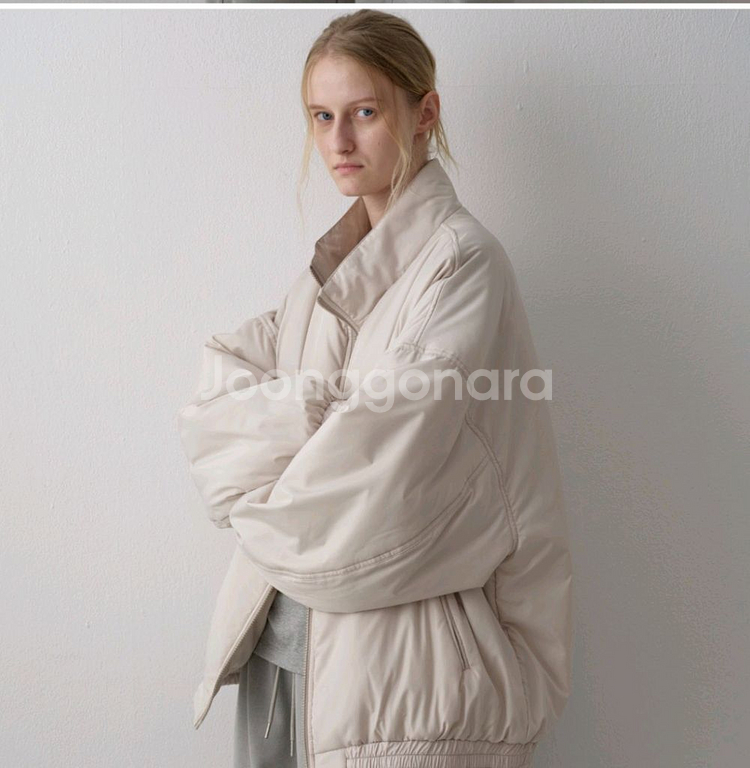 파사드패턴 패디드 트랙자켓 (M사이즈) 크림색 (새상품)--7