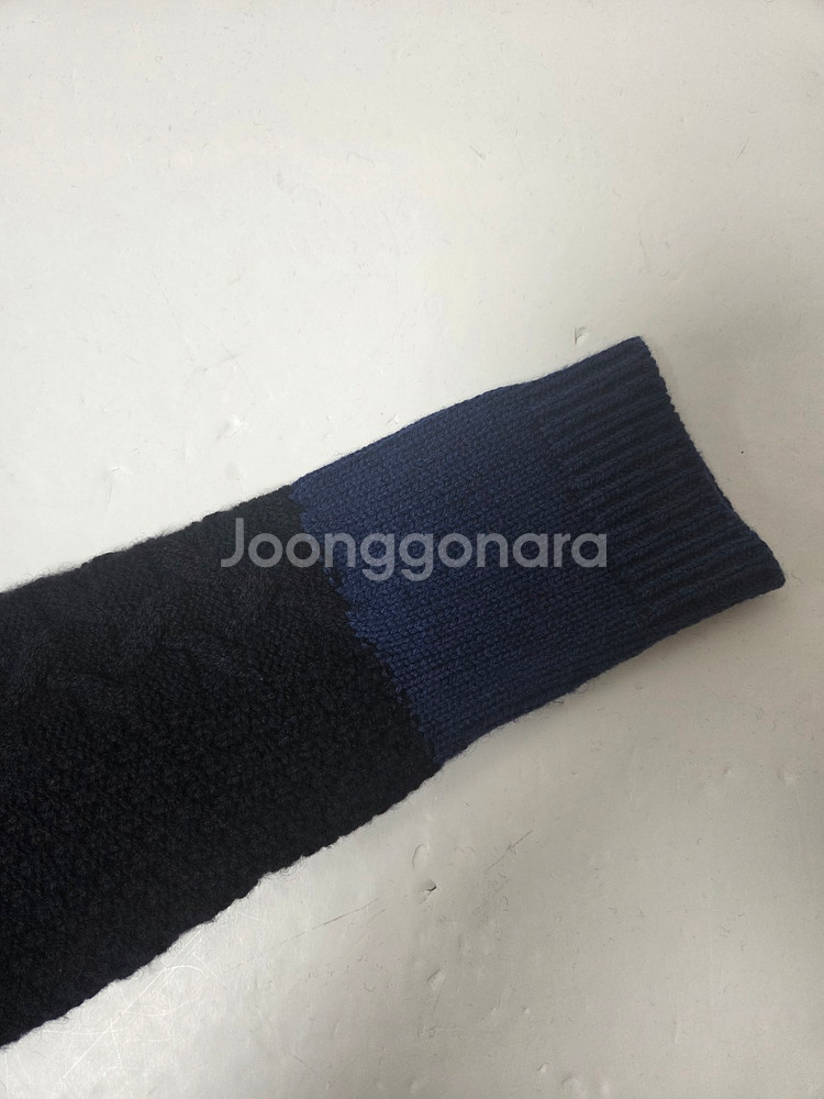 빈스 여성 울 혼방 긴팔 스웨터 네이비앤블루(XS)--3