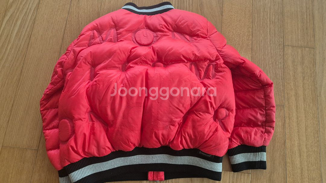 몽클레어 경량패딩 5y--1