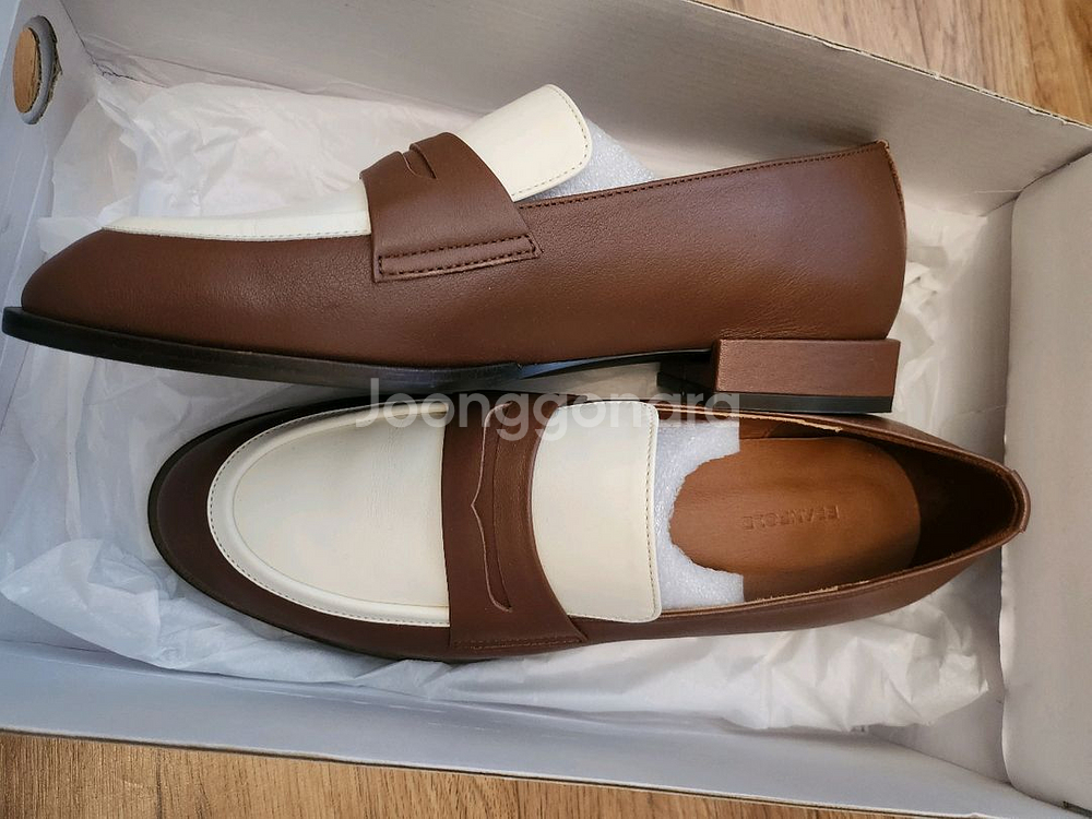 빈폴레이디스 로퍼 240--4