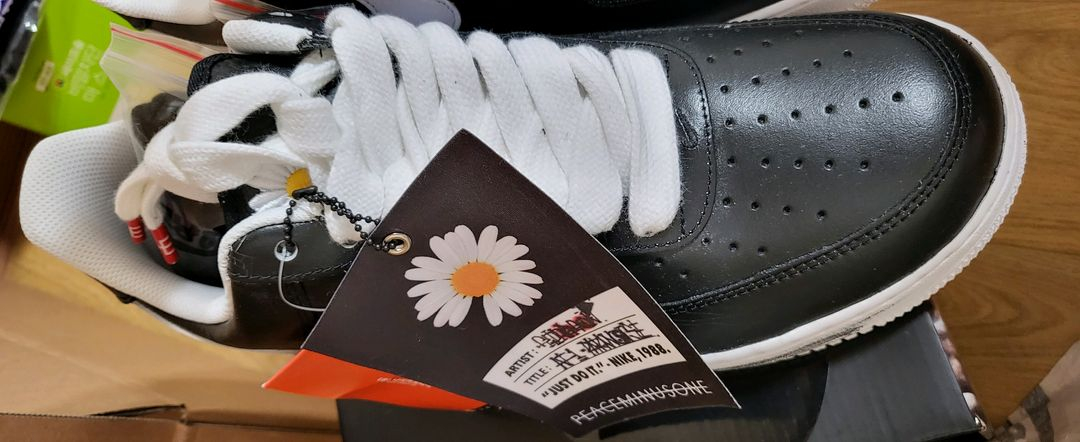 나이키 피스마이너스원 지디 피마원 295 이미지