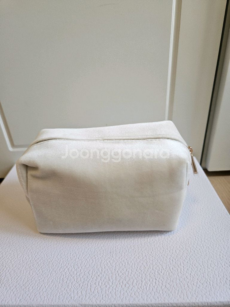 디올 뷰티 로고 벨벳파우치--2