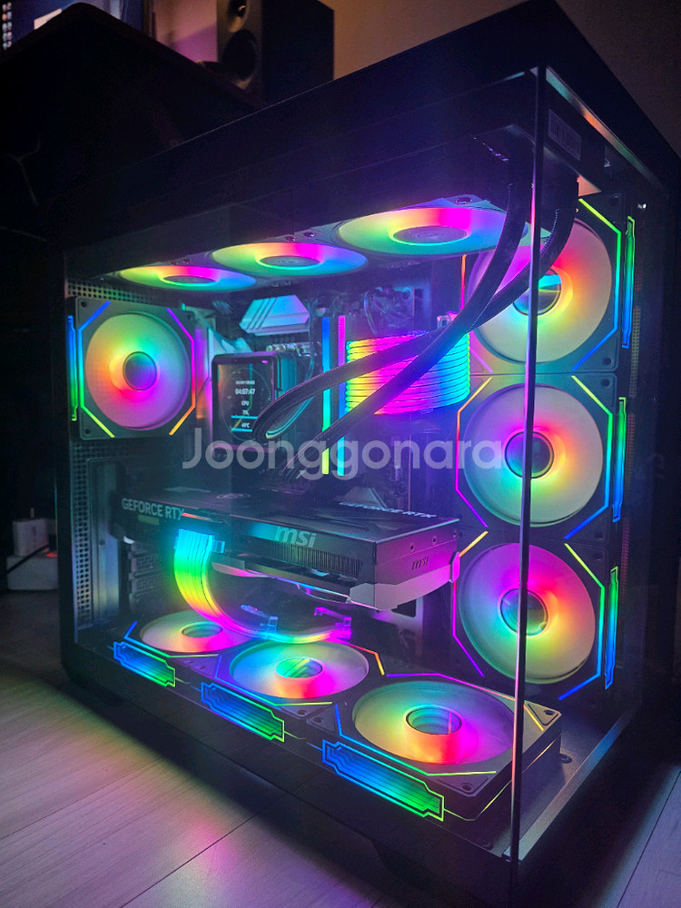 7800X3D RTX5070TI 본체 팝니다--0