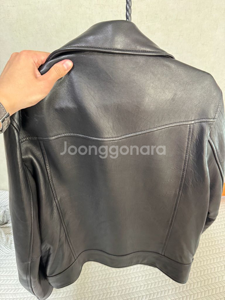비바스튜디오 가죽자켓--2