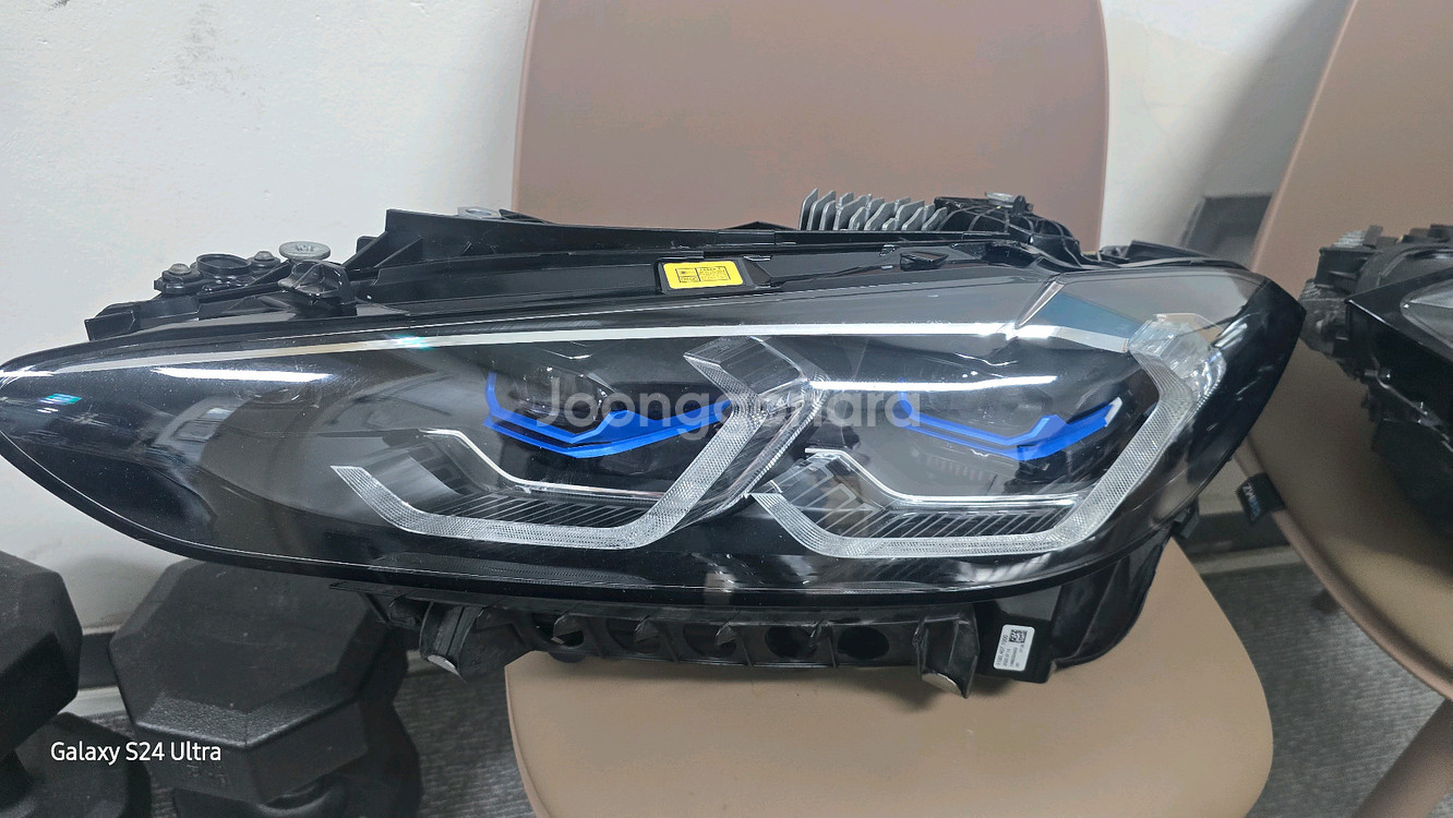 BMW G바디 i4 , m4호환 레이저라이트--1