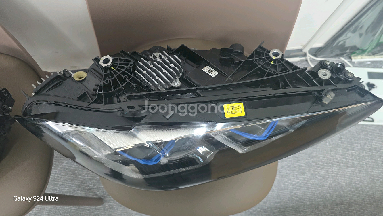 BMW G바디 i4 , m4호환 레이저라이트--5